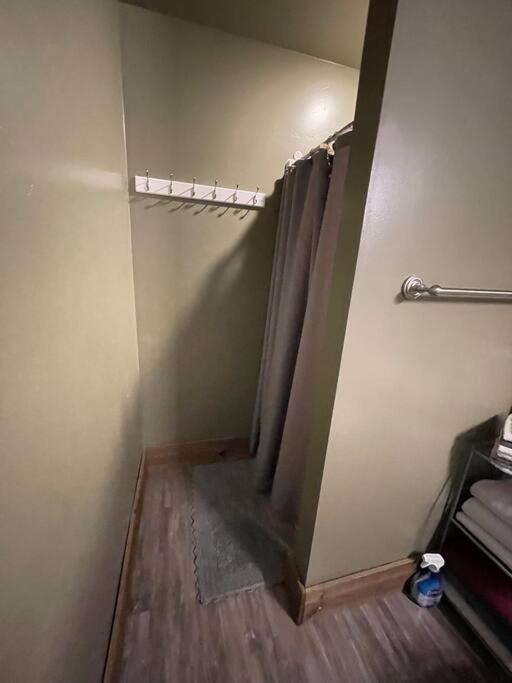 Parkway Yellowstone Guest House Room #1 가디너 외부 사진