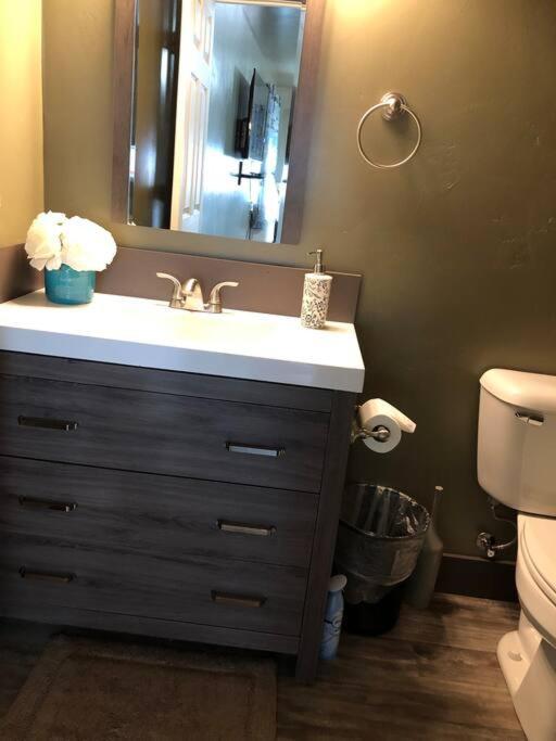 Parkway Yellowstone Guest House Room #1 가디너 외부 사진